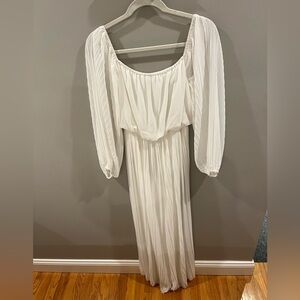 Elegant White Off-Shoulder Jumpsuit